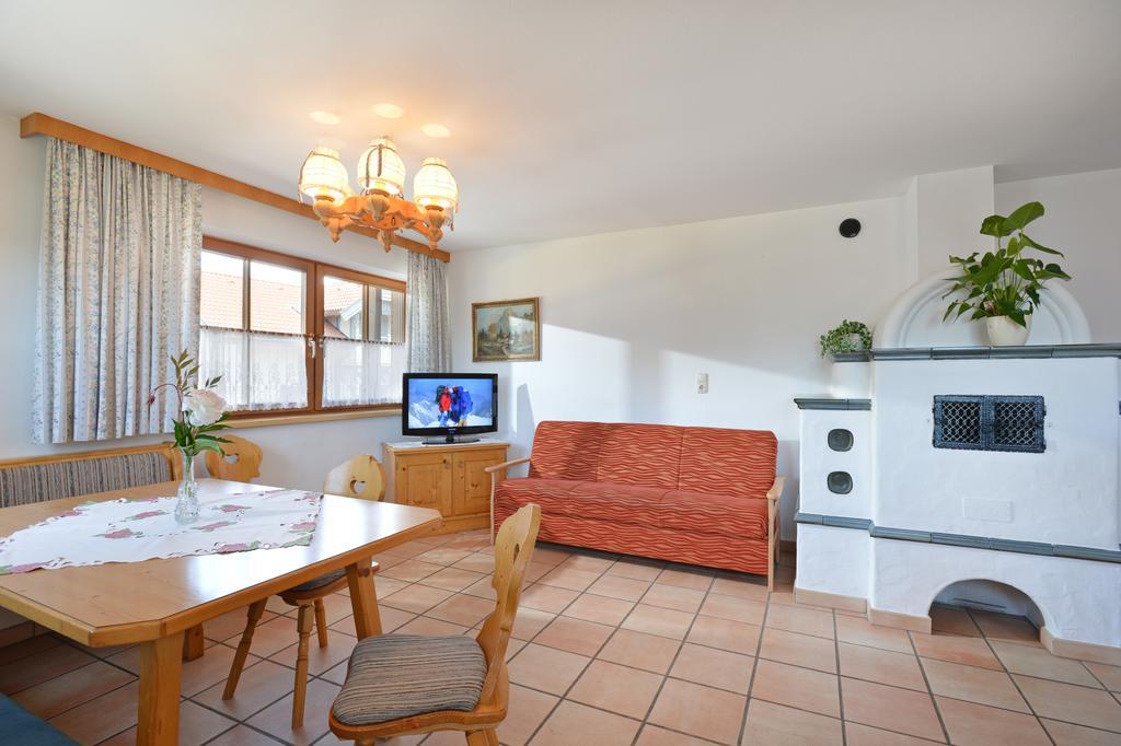 Appartement Fuchs Ferdinand Ellmau Rum bild
